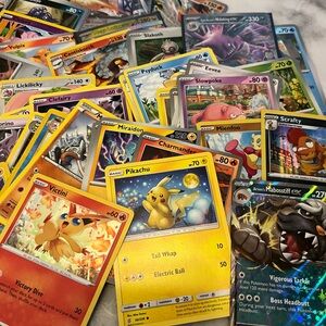 Ex, V or Full Art Pokémon card Lot - 100 cards, guaranteed, near mint